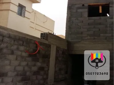 بناء ملاحق
